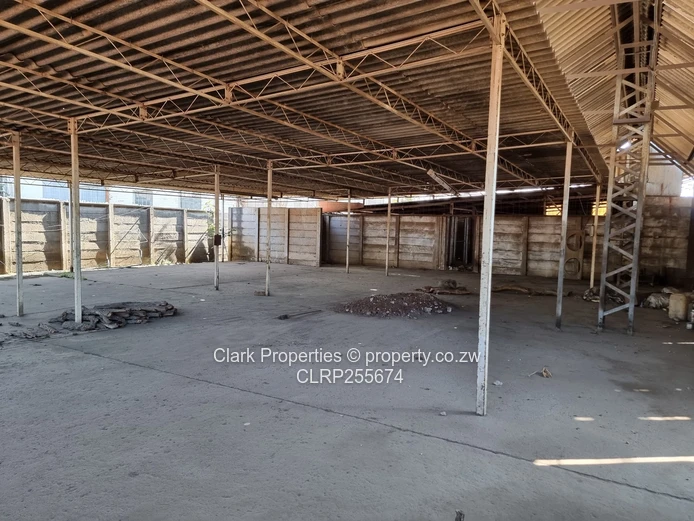 Prime 8,412m² Industrial Property