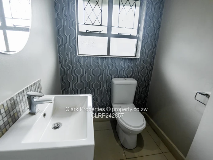 Office Property in an Exceptional Location!