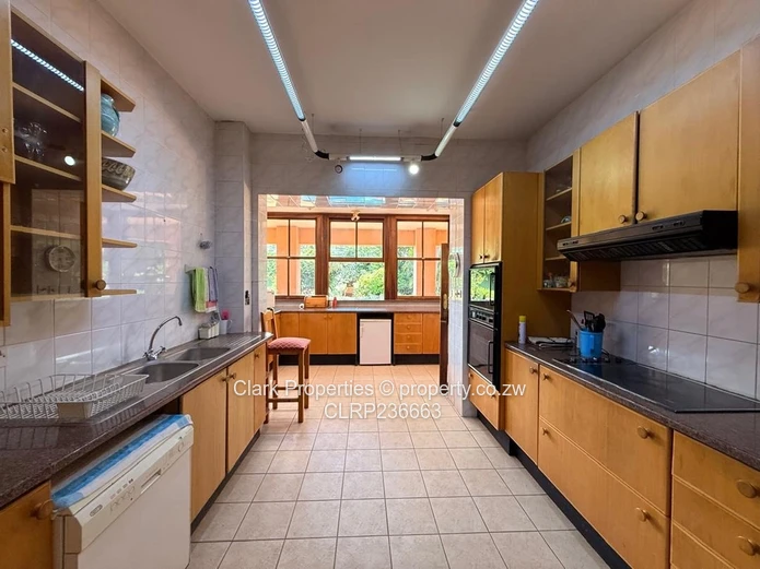 Elegant Residence With Modern Comfort