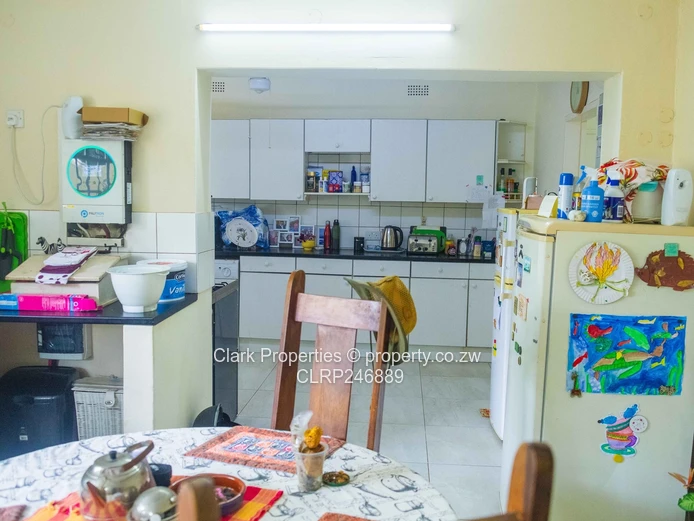 Secure Family Living On 3,279sqm (Sole Mandate)