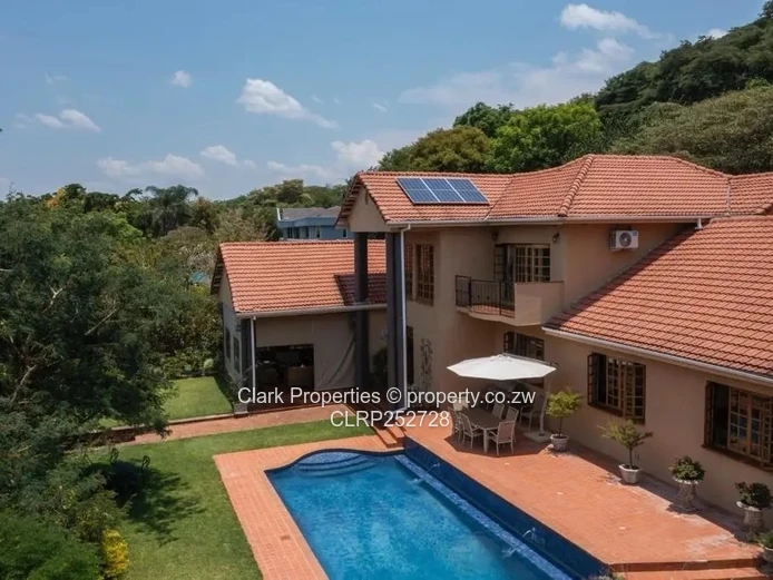 Family Home Within Borrowdale Brooke Estate