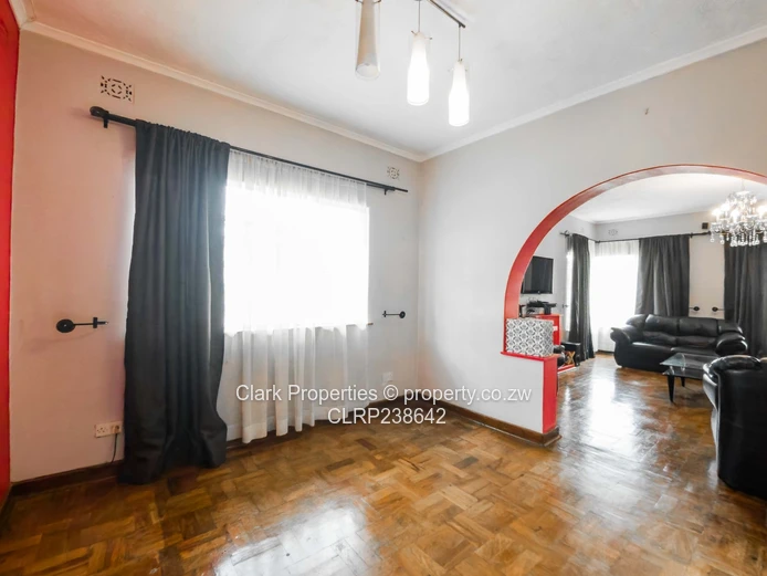 A Family Home That’s Ready When You Are! (Sole Mandate)