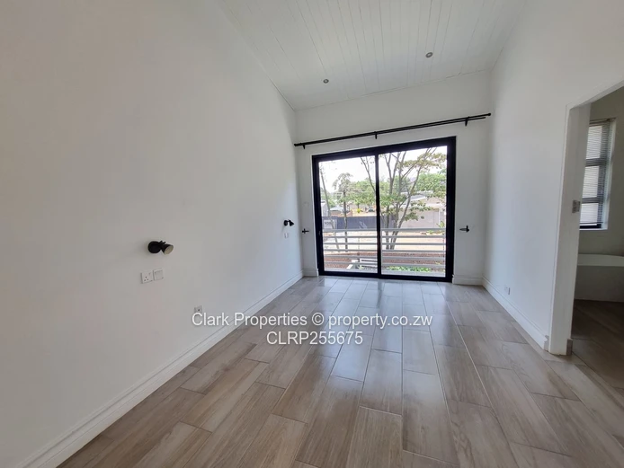 Modern And Cosy Duplex Garden Flat!