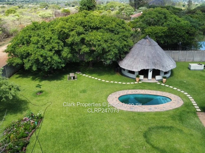 Expansive 4-Acre Property, Smallholding Lifestyle