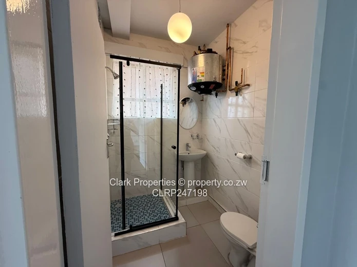 Newly Renovated Flat In Upper Avenues