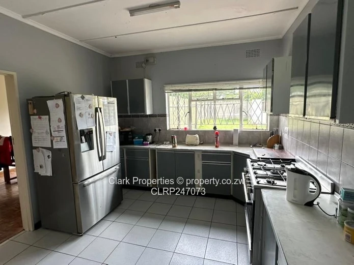 Expansive 4-Acre Property, Smallholding Lifestyle