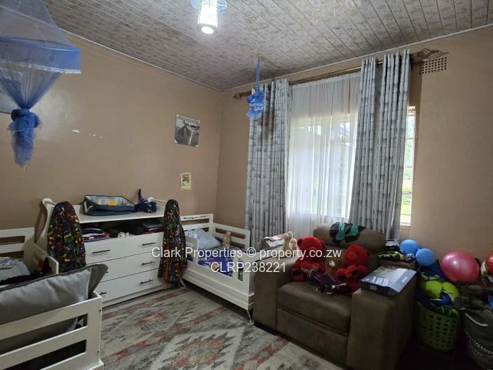 Modern Home! Ready to move in!