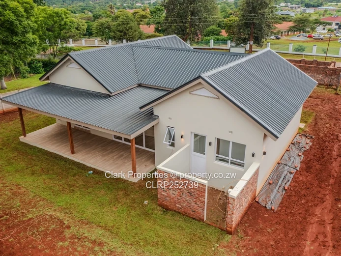 An Exclusive Upmarket Townhouse Development!