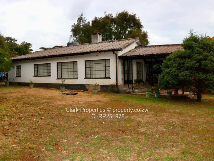Fully Furnished 5-Bed Holiday Retreat (Sole Mandate)