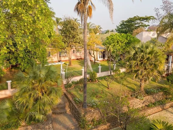8 Bedroom House