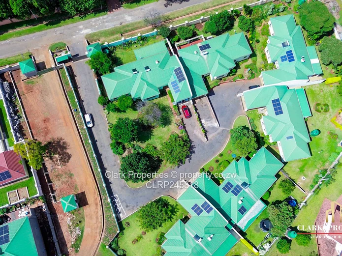 Immaculate, Spacious Townhouse (Sole Mandate)