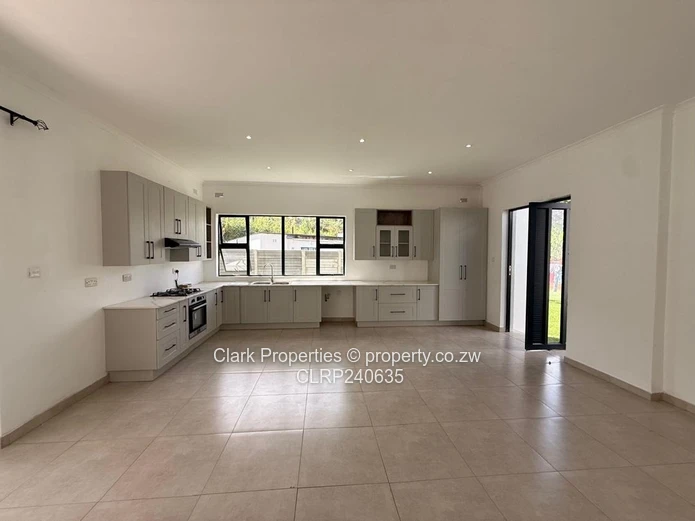 3 Bedroom Townhouse in Mount Pleasant