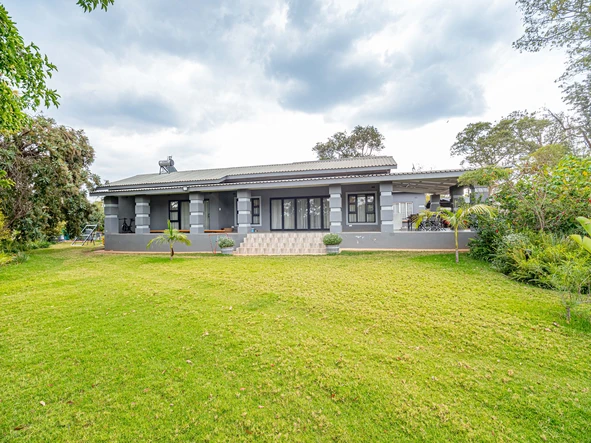 4 Bedroom House