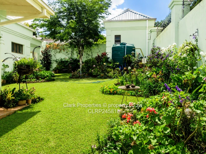 Immaculate, Spacious Townhouse (Sole Mandate)