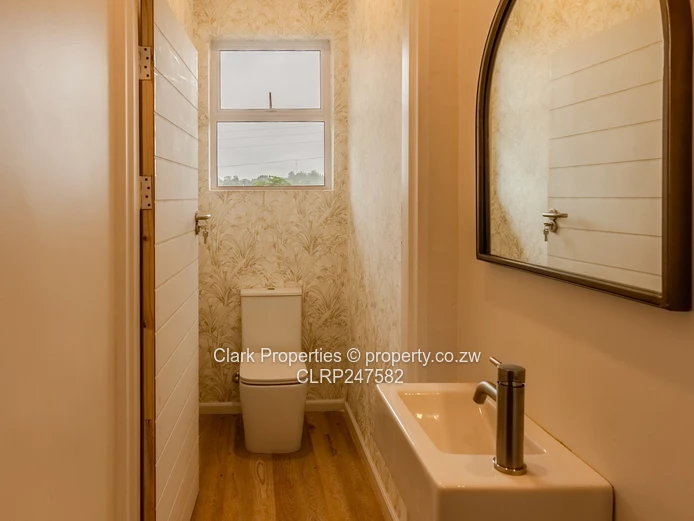 An Exclusive Upmarket Townhouse Development!