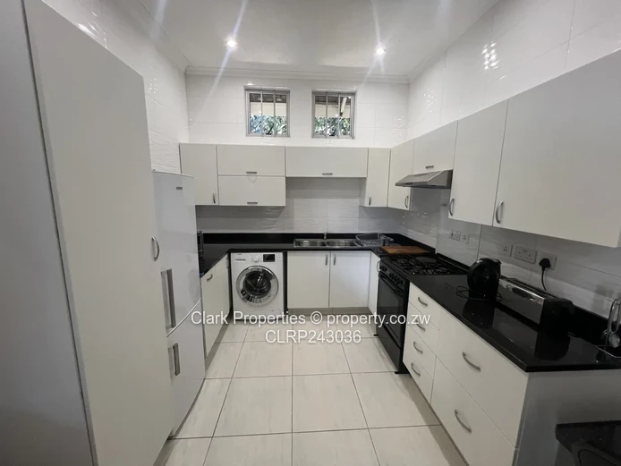 Fully Furnished 1-Bedroom Cottage In Avondale