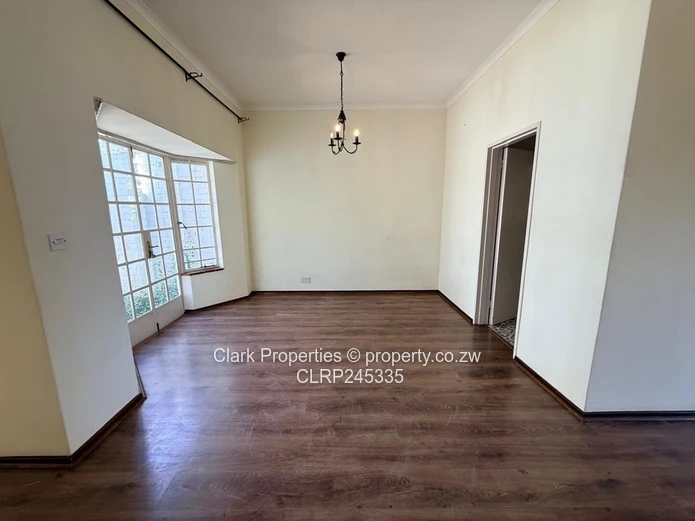 Secure 3 Bedroom Home In Avondale