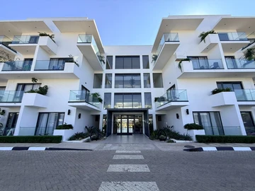 Flat & Apartment