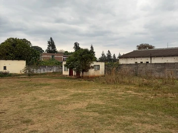 Commercial & Industrial Land