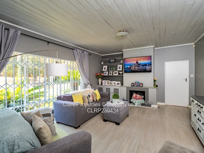 4 Bedroom-home, Move In Ready! Close to Chisipite 