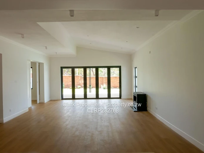 Luxury Living In Chisipite