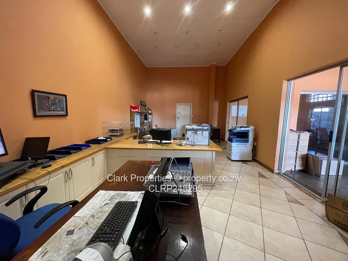 Exceptional warehouse with generous yard space