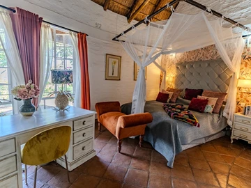 6 Bedroom House