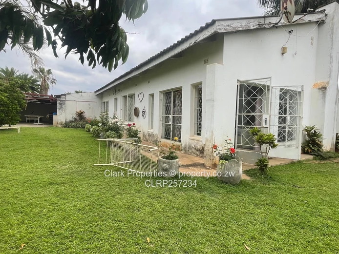 Your Dream Home By The Golf Course