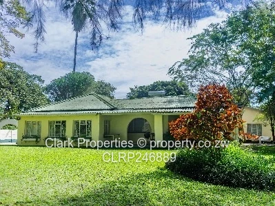 Secure Family Living On 3,279sqm (Sole Mandate)