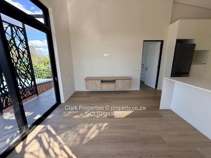 Modern Apartment At Jacaranda Heights