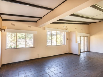 6 Bedroom Townhouse Complex