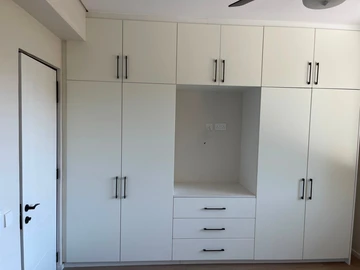 3 Bedroom Flat & Apartment