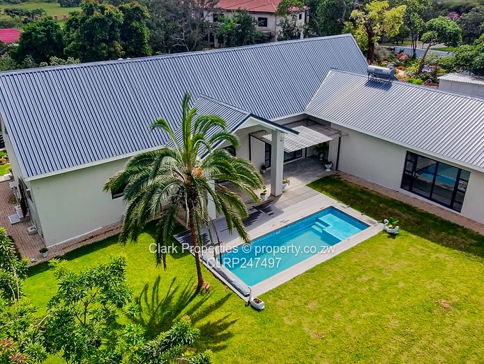 Striking Contemporary Living (Sole Mandate)