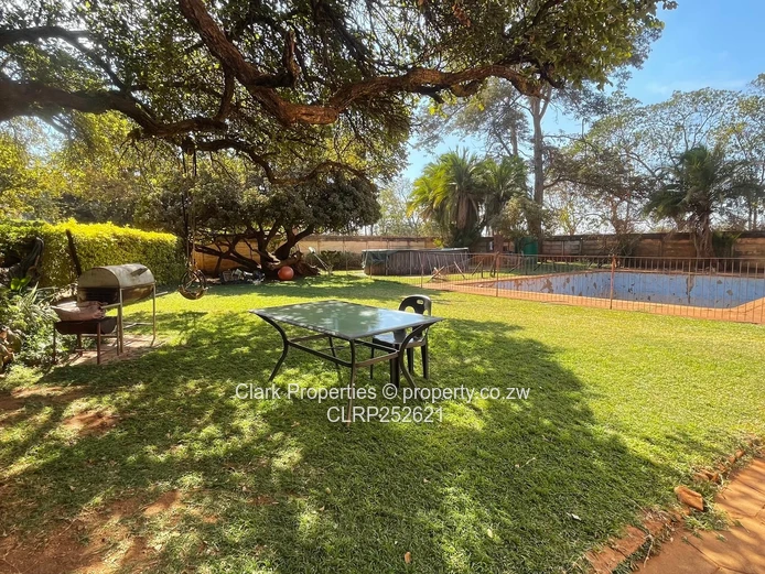 Family Living Just Minutes From Chegutu CBD