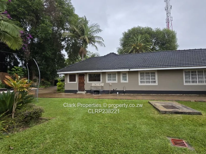 Modern Home! Ready to move in!