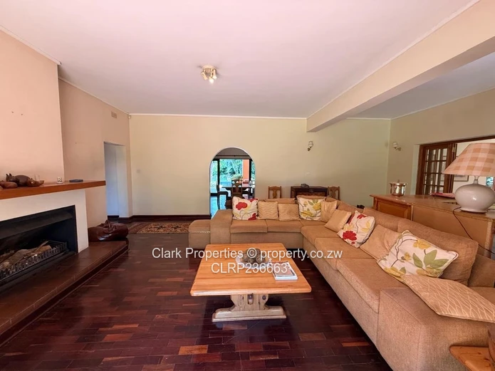 Elegant Residence With Modern Comfort