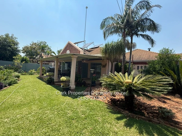 Charming Furnished Townhouse in a Peaceful Retirement Village