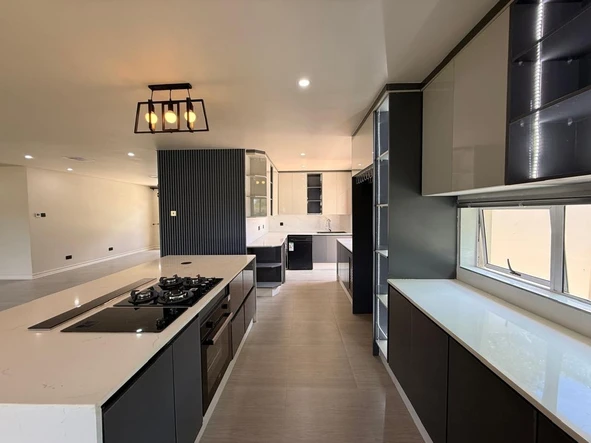 4 Bedroom Townhouse Complex