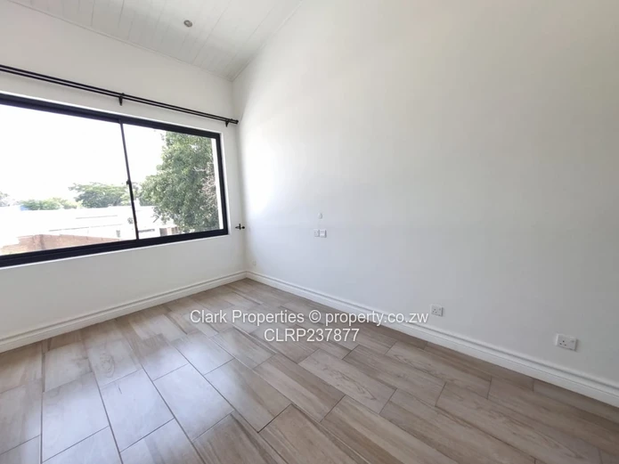 Modern And Cosy Duplex Garden Flat