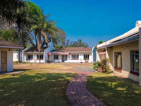 22 Bedroom House