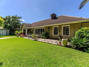 5 Bedroom House