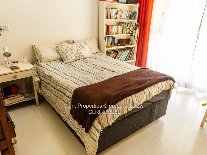 A Delightful and Comfortable Family Home! (Sole Mandate)