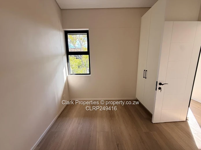 Modern Apartment At Jacaranda Heights