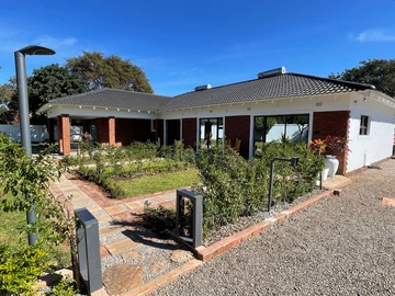 7 Bedroom House