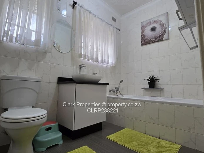 Modern Home! Ready to move in!