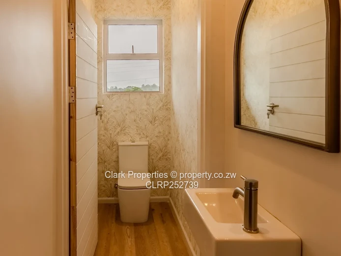 An Exclusive Upmarket Townhouse Development!