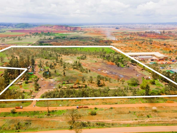 Commercial & Industrial Land