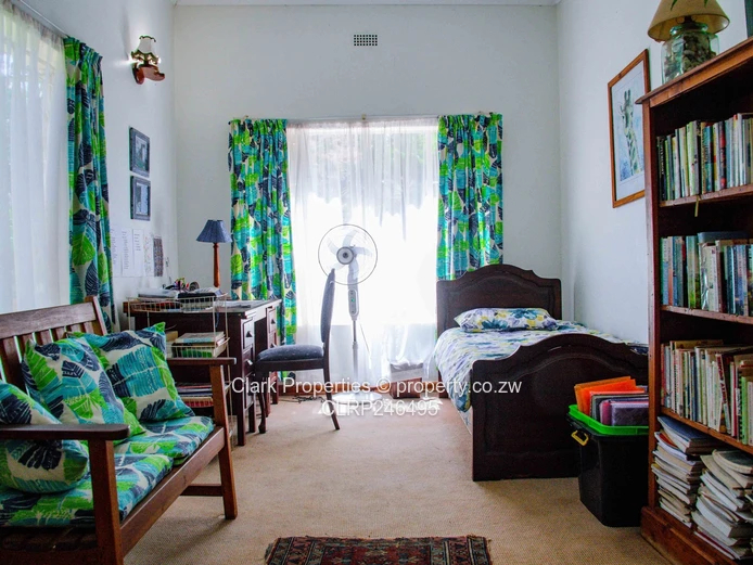 Secure Family Home On 4,090m²