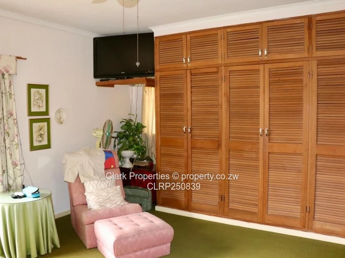 Spacious Grand Home With Vumba Mountain Views