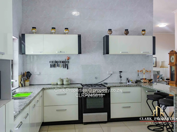 Immaculate, Spacious Townhouse (Sole Mandate)